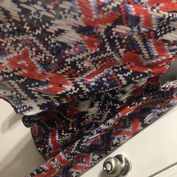 New Direction Sleeveless top - Picture 8 of 15